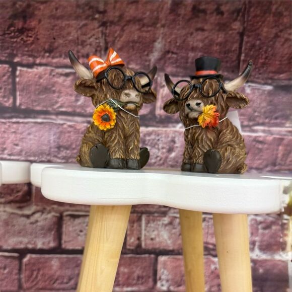 Set of two highland cows Fall/ Thanksgiving decorations - Picture 1 of 6